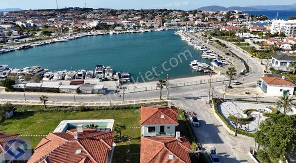 Hüseyin Öziç'den Dalyan Marinaya Sıfır Sitede Villa