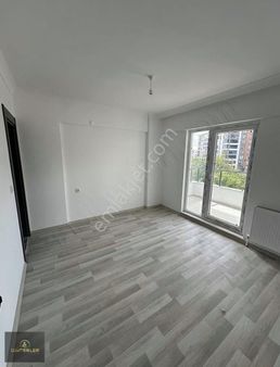 Gölbaşı'nda Bağımsız Mutfak Ebeveyn Banyolu Satılık 2+1 Daire