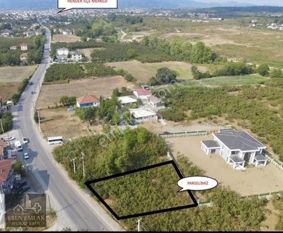 Esen Emlak'tan Çağlayanda %90 3 Kat Ticari+konut İmarlı Parsel