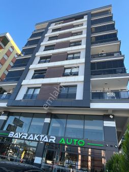 Turgutlu Ankara Asfaltı Üzerinde Satılık Lüks Dair