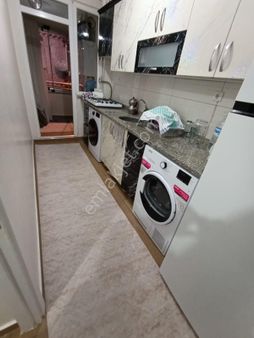 İkitelli Mehmet Akif De Satılık 2+1 1 Kat Daire