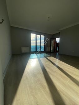 Sultanbeyli Mimarsinan Basra Caddesi Üzeri Acil 2+1 Satılık Daire