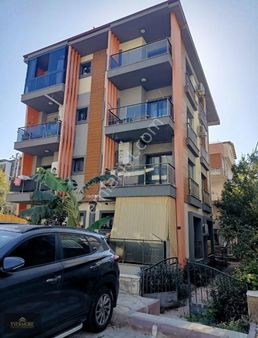 Kuşadası Ege Mahallesinde Eşyalı Kiralık 1+1 Daire