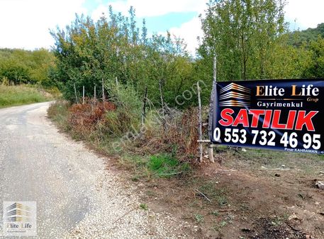 Amasya Değirmendere Köyün'de Müstakil Yola Cephe 1.426 M2 Bahçe