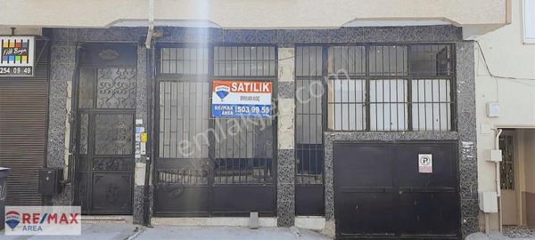 Re/max Area'dan Adliye Yanında Asma Katlı Kiralık Dükkan