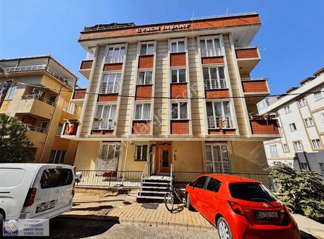 Mehmet Akif Mahallesinde Metroya Yakın Kiralık 2+1 Ara Kat Daire