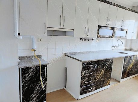 Akgün Emlaktan Kiralık Görgü Mahallesinde 3+1 Daire