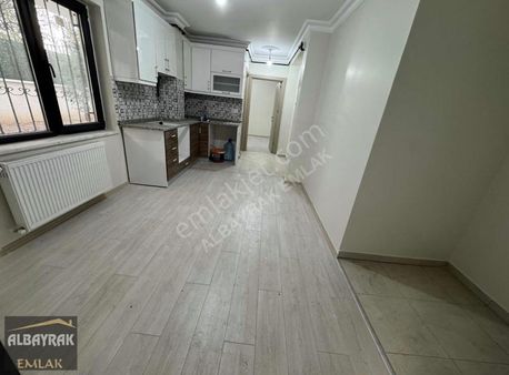 Albayrak Emlaktan Bahçe Kullanımlı Satılık Daire