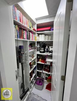 Kıbrıs Şehitler Caddesi Mevki 2+1 Cadde Üzeri Daire Acill