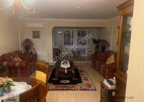 Hatay Metro Cadde Asansörlü Ara Kat Çift Çephe Geniş 3+1