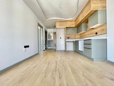 Berkay Demirel'den Altınkumda Lüks Sıfır 1+1 Daire