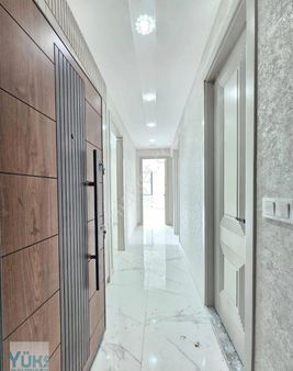 Denizli Hallaçlar Mahallesinde Güzel Konumda Ebeveyn Banyolu Satılık Fırsat Daireler