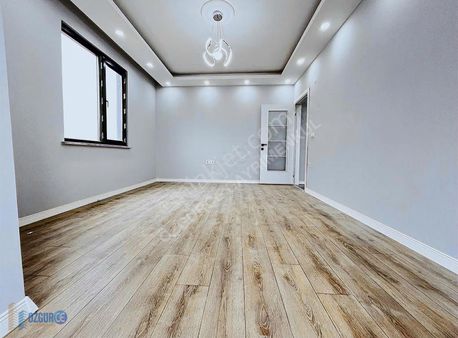 Darıca Marmaray Yürüme Asansörlü Yerden Isıtmalı 2+1 Ara Kat