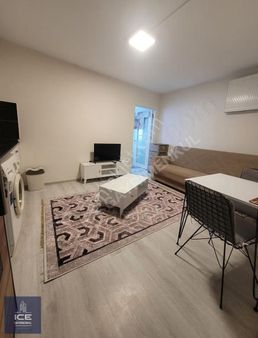 K.bakkalköy'de 1+1 Faturalar Dahil Eşyalı 30.000 Tl