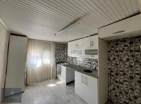 Esentepe Mahallesinde Kiralık Bahçeli Müstakil Ev