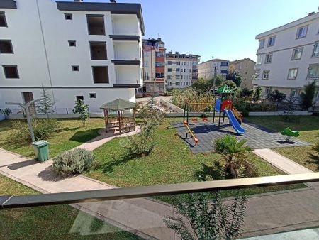 Cumhuriyet Mahallesi – Lavinya Sitesinde 3+1 Lüks Daire