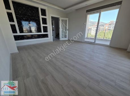 Yeniköy'de Satılık 180 M2 Sıfır 4+1 Dubleks Daire