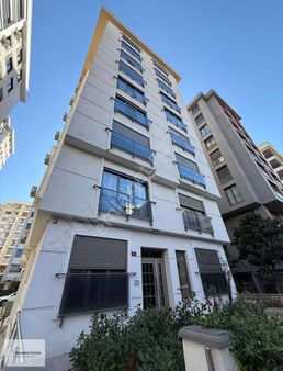 Kazasker Emlak'tan Erenköy'de Marmaraya Yakın Geniş 2+1