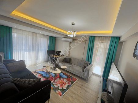 Gülhane Hst. İle Karşı Kaşıya Süper Konum Sıfır Daire 3+1 Arakat