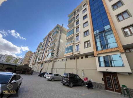 Ne Ma Gayrimenkulde Gölbaşında Satılık Site İçerisinde 2+1 Daire