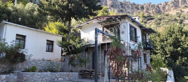 Marmaris Osmaniye Kumlubük Satılık Full Deniz Manzaralı Taş Ev