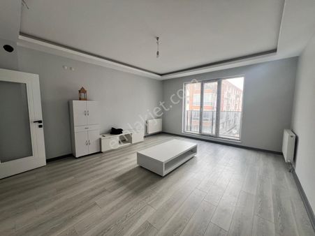 Bağlum Hisar Mah. Asansörlü Ebeveyn Banyolu Sıfır Daire