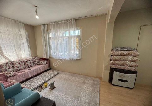 Şeker Emlak Arsa Ofisi'nden Satılık 2+1 Yüksek Giriş 95 Metrekare Brüt 24 Hissesi Olan Daire Satılık