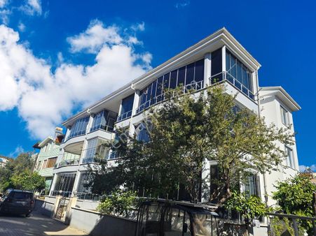 Küçükkuyu Mıhlı Satılık Daire / Denize 150 Metre / Ayrı Mutfak