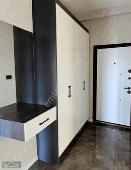 Selçukbeyde Satılık 3+1 Panjurlu, Duvar Kağıtlı Lüxdaire