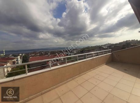 Bağlarbaşı Mahallesinde 4+1 Deniz Manzaralı Dubleks