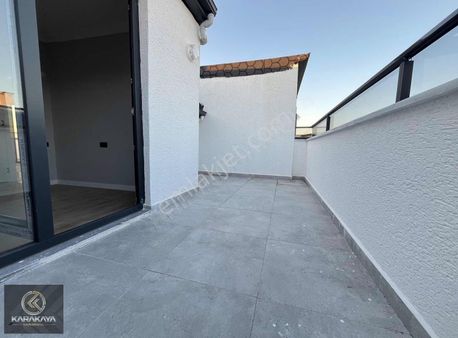 Tuzla Cad Yakınında 4+1 Ultra Lüks Çatı Dubleksi