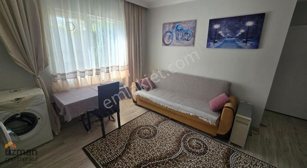 Uzman Gayrimenkul'den Ana Cadde Üzeri Kiralık 1+1 Eşyalı Daire
