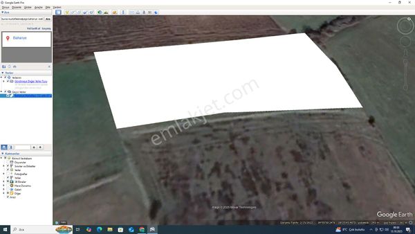 Bursa Mustafakemalpaşa Koşuboğazı Mahallesinde İki Tarafında Yolu Olan Tarla