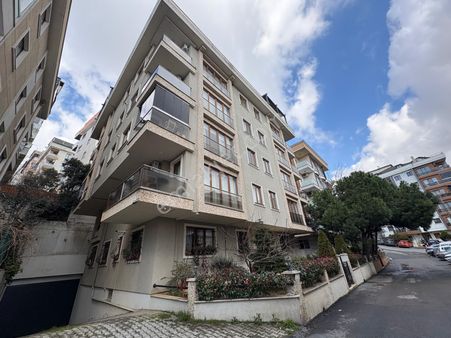 _ala_yeşillikler İçerisinde Ön Cephe Yüksek Giriş Ayrı Mutfak 2+1