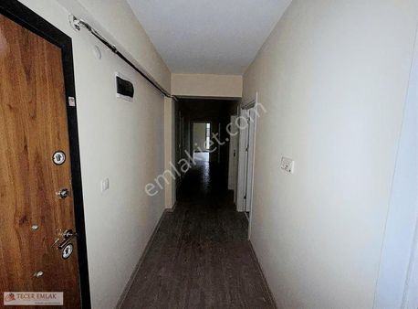 Düzce Merkez Karıhacımusa Mahallesinde Kiralık Arakat Daire