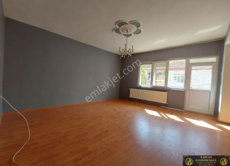 Kaplan Gayrimenkul’den Emek Mah. Emek Tramvay Durağı Yakını 3+1 125 M² Kiralık Daire