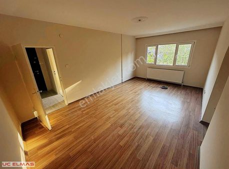 Üç Elmastan 2+1 Doğalgazlı Ara Kat Müthiş Konum Kiralık Daire