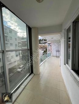 Çarşı'da Üniversite Yolu Üzeri Yeni Eşyalı Kiralık 2+0 Daire