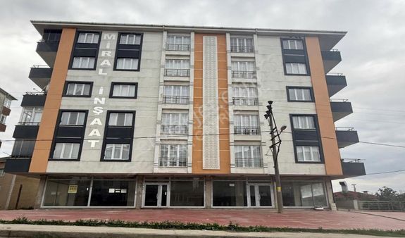 Yaşam'dan Veliköyde İskanlı Asansörlü Ebeveyn Banyolu Ankastreli