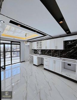 Eı-şehir Hastanesi Yakını Lüx 3+1 Daire Özel Garajlı 140 M²