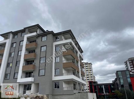 Millet Bahçesi Yanında Fırsat 2+1