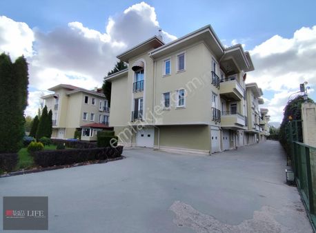 Rw Lıfe// Hisarpark Özel Garajlı Ve Hobi Odalı Satılık 1+1 Daire