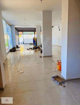 Maltepe Mahallesinde 240m2 Cadde Üstü Dükkan