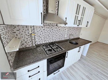 Asansörlü, Kapalı Otoparklı, Geniş Balkonlu, Kiralık 2+1 Daire