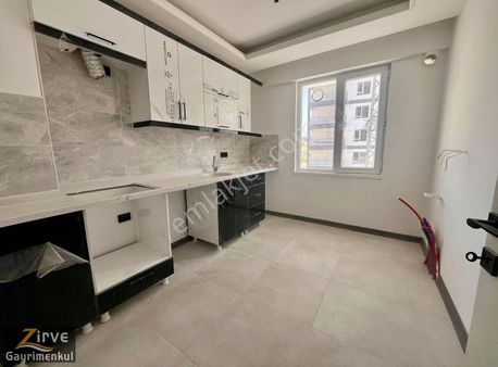 Zirve'den Yıldırım Mahallesi 2+1 Çarşı Merkezde Sıfır Daire!