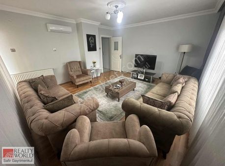 Emek Caddesinde Masrafsız Satılık 2+1 Daire