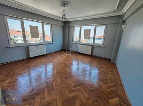 Barış Gayrimenkul'den 2+1 Kiralık Daire.