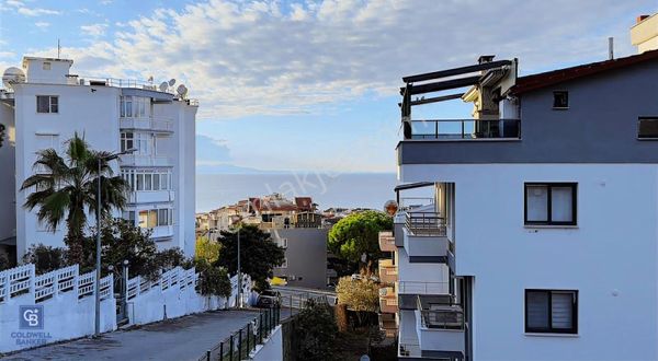 Cb.route'dan Yakamoz Mevkiinde Satılık Deniz Manzaralı 2+1 Daire
