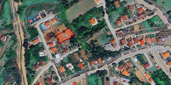 Kocaeli Kartepe Suadiye Çepni Mahallesi Satılık 981,62m² Arsa