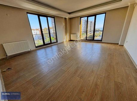 Global'den, Marinaya Yürüme Mesafesinde Etrafı Açık,dubleks